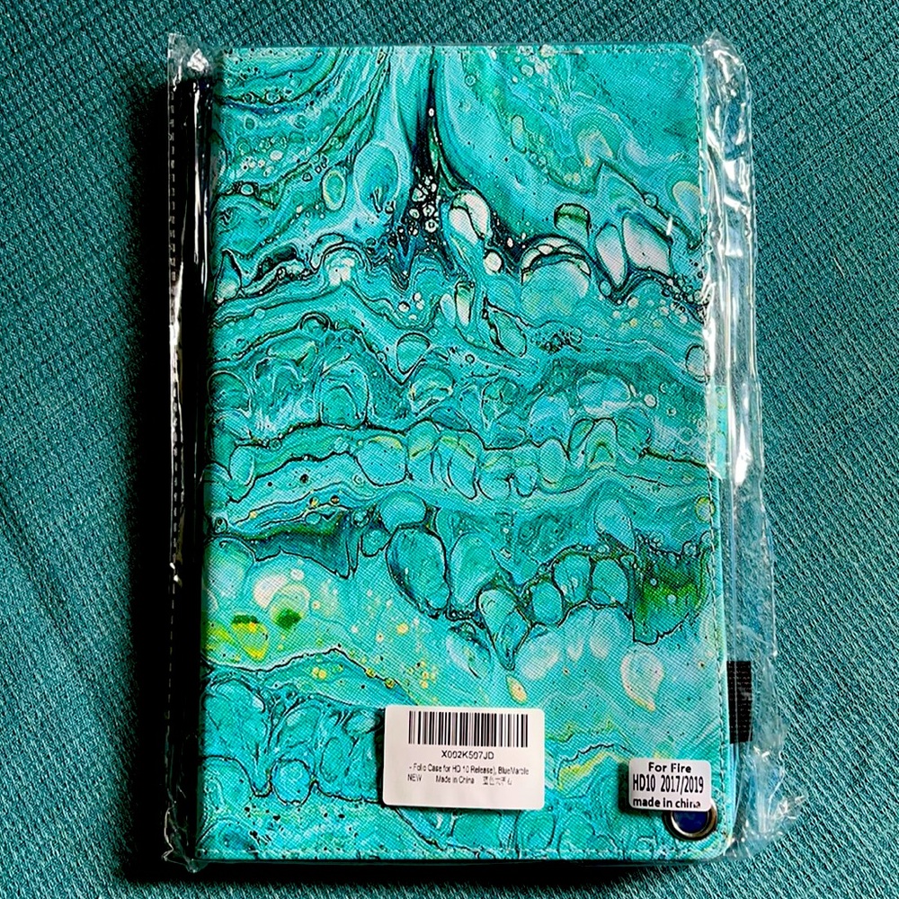Fire HD 10 Case. Brand new still in bag